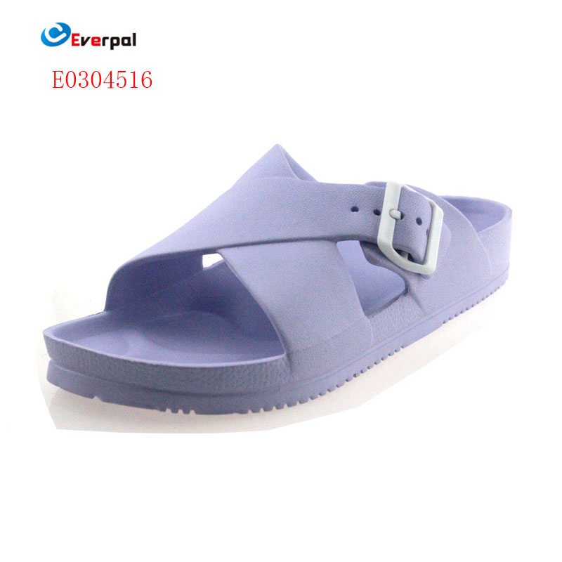 Napa sampeyan kudu milih sandal sandal wanita kanggo panglipur saben dinten?