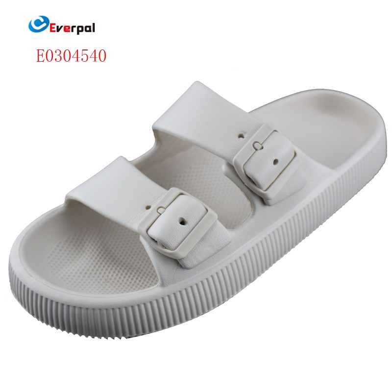 Sandal Slide Wanita Endi sing Patut Dituku?