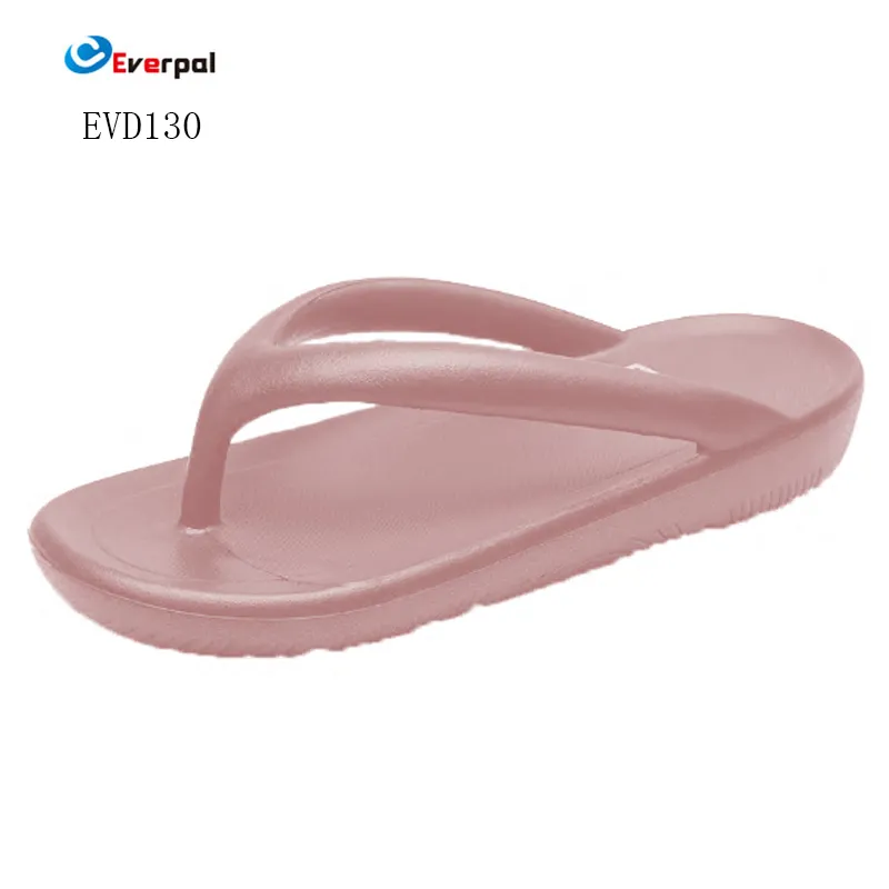 Apa Sandal Flip Flops Wanita Dadi Standar Anyar ing Tren Alas Kaki Kenyamanan Global?