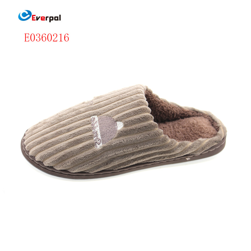 Sandal Indoor Pria